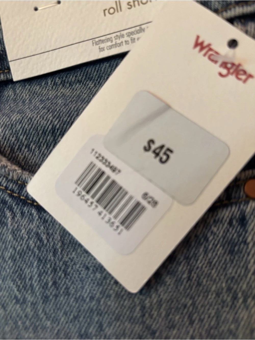 NWT Wrangler Roll Raw Hem Light Blue Washed Denim Shorts - 6/28 - Picture 4 of 8